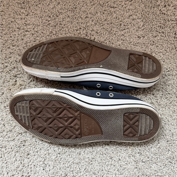 Women’s converse shoes - Picture 4 of 4